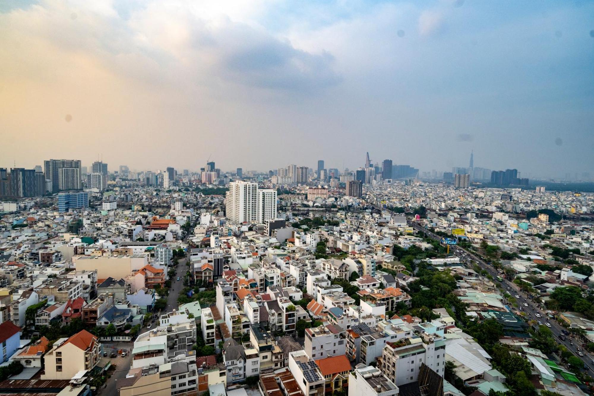 Sunrise City View Apartment , Near Lotte Mart Ho Chi Minh-staden Exteriör bild