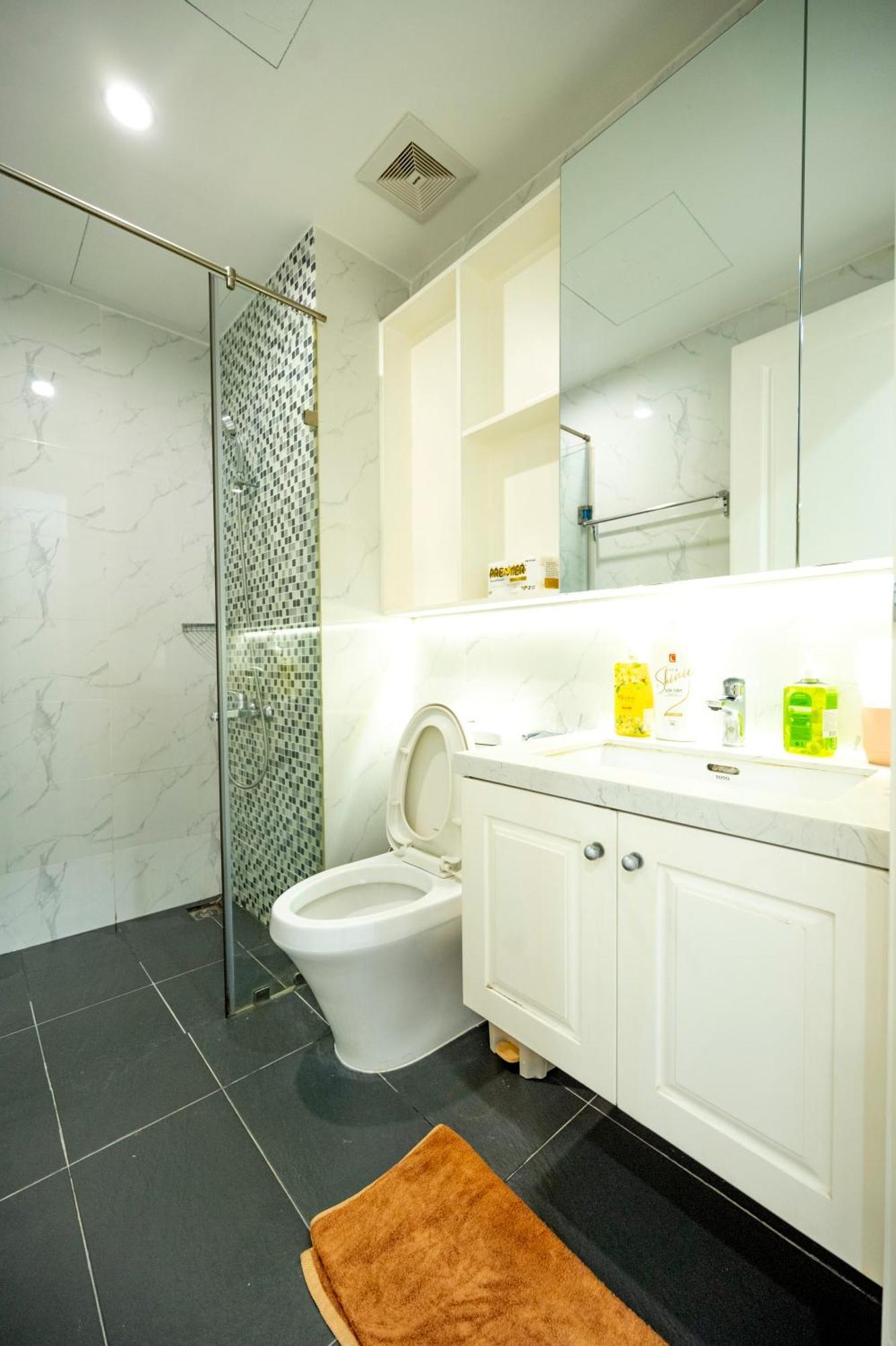 Sunrise City View Apartment , Near Lotte Mart Ho Chi Minh-staden Exteriör bild