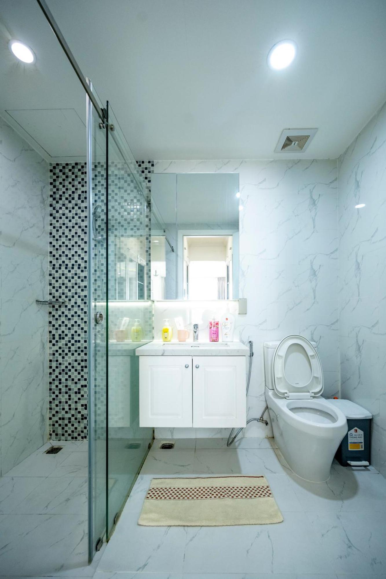 Sunrise City View Apartment , Near Lotte Mart Ho Chi Minh-staden Exteriör bild