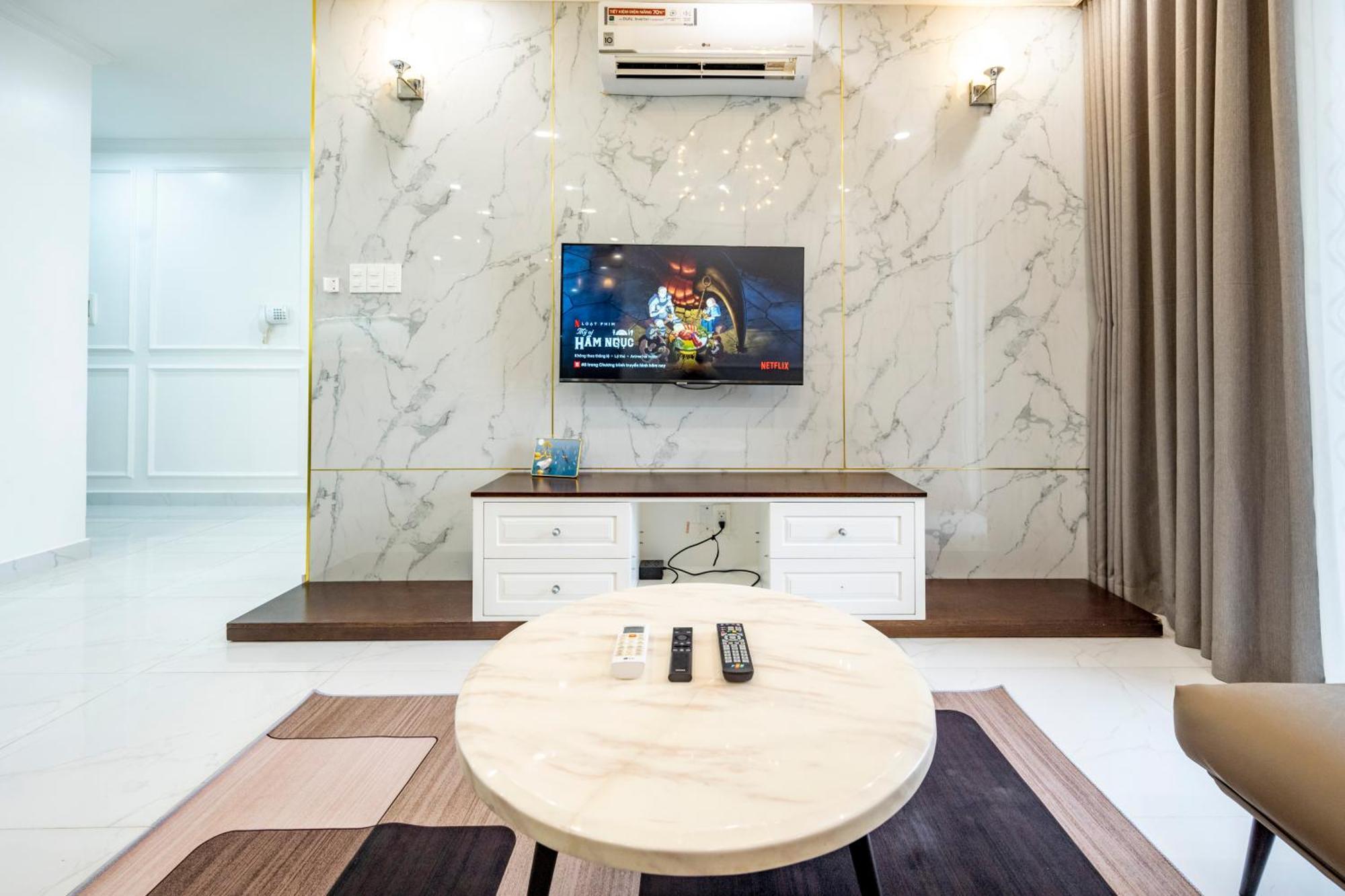 Sunrise City View Apartment , Near Lotte Mart Ho Chi Minh-staden Exteriör bild