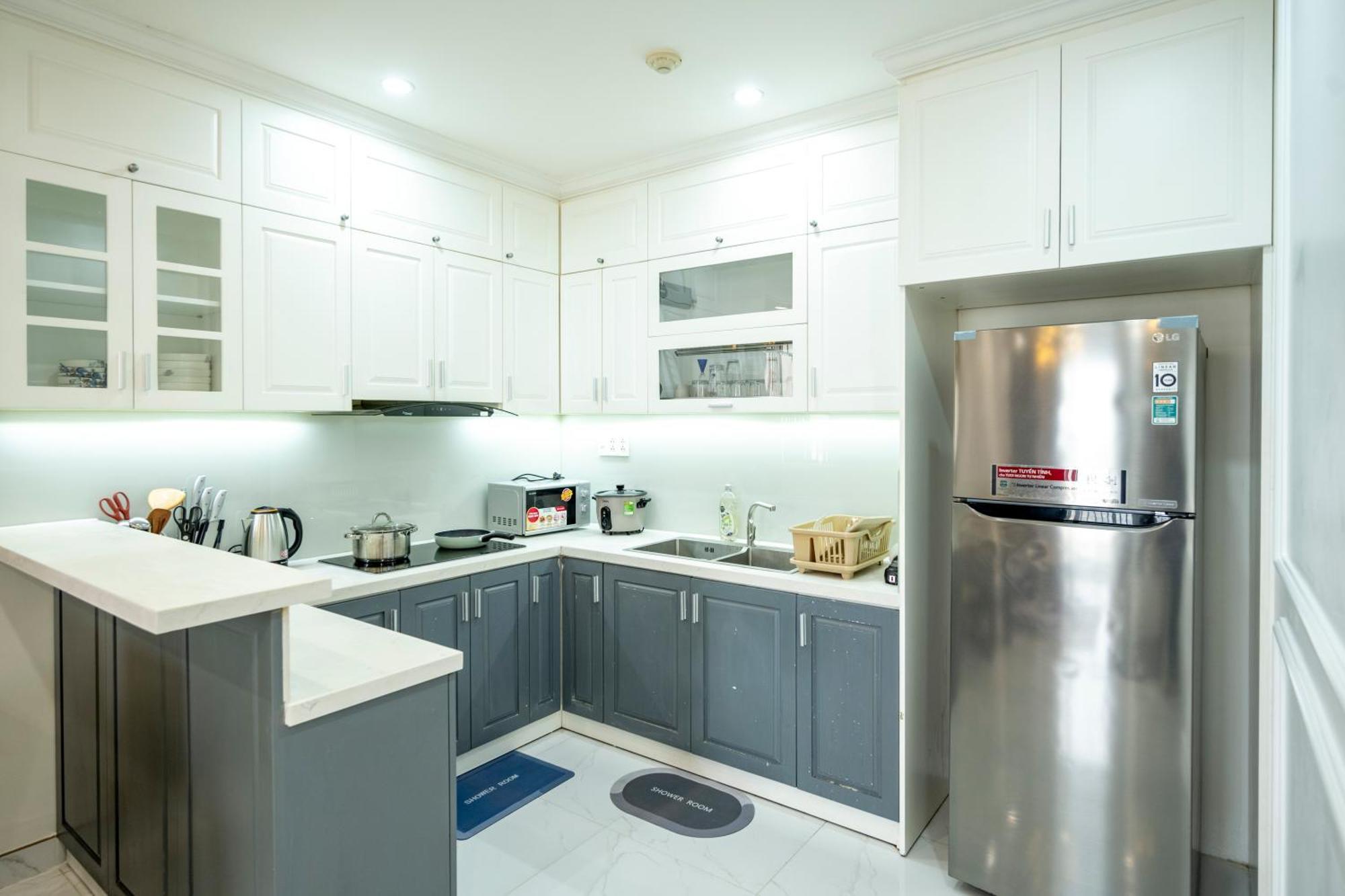 Sunrise City View Apartment , Near Lotte Mart Ho Chi Minh-staden Exteriör bild